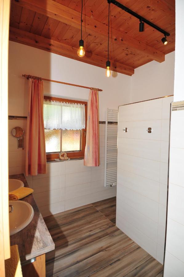 Maria Erlsbacher Appartement Sankt Veit in Defereggen
